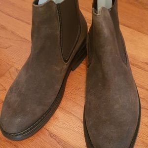 Thursday Boots Duke (Dark Olive Suede) New